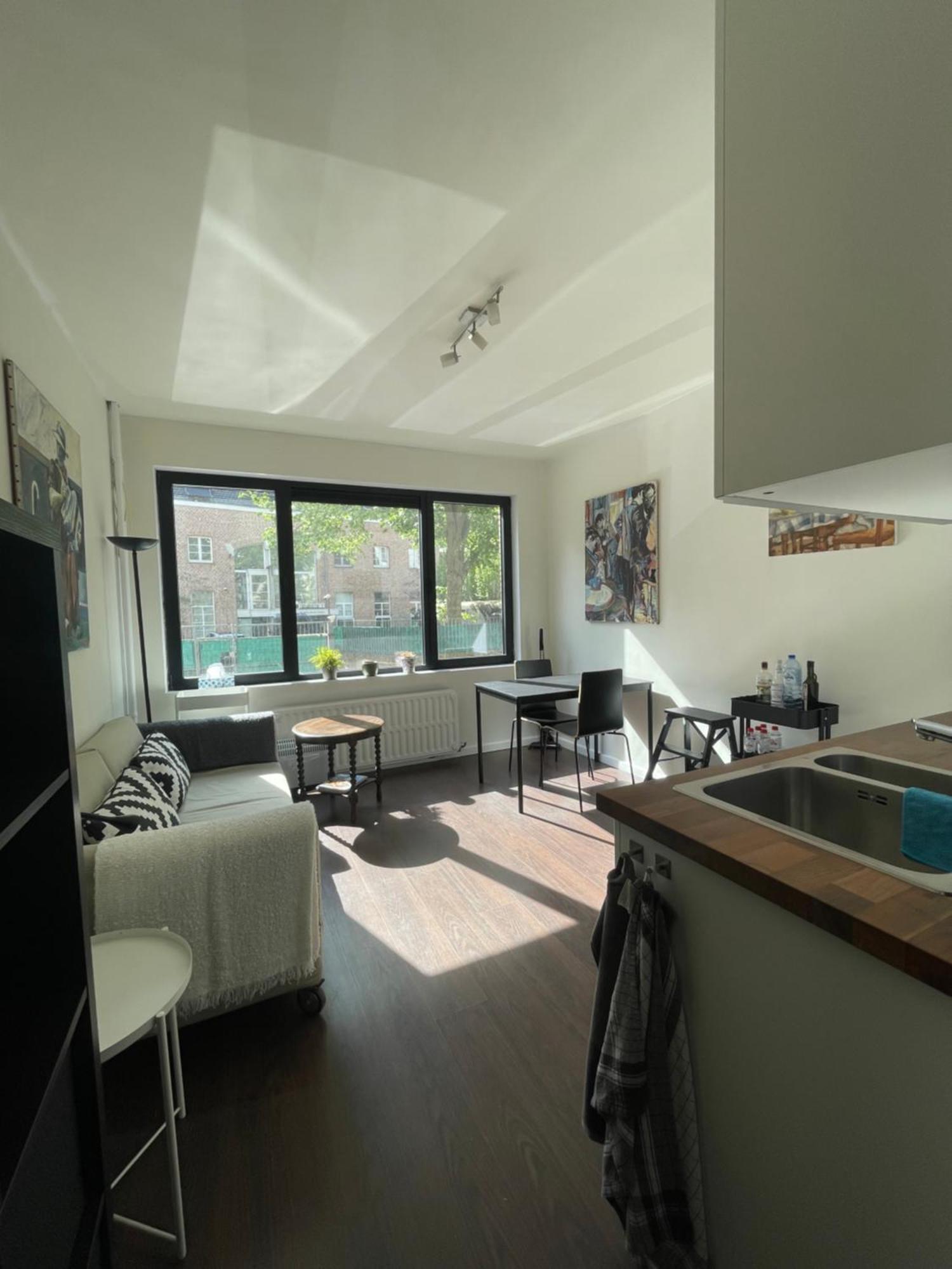 The Red Herring Appartement Anvers